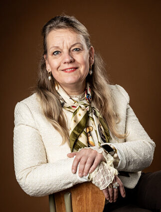 9736_2509230907418477_ADW